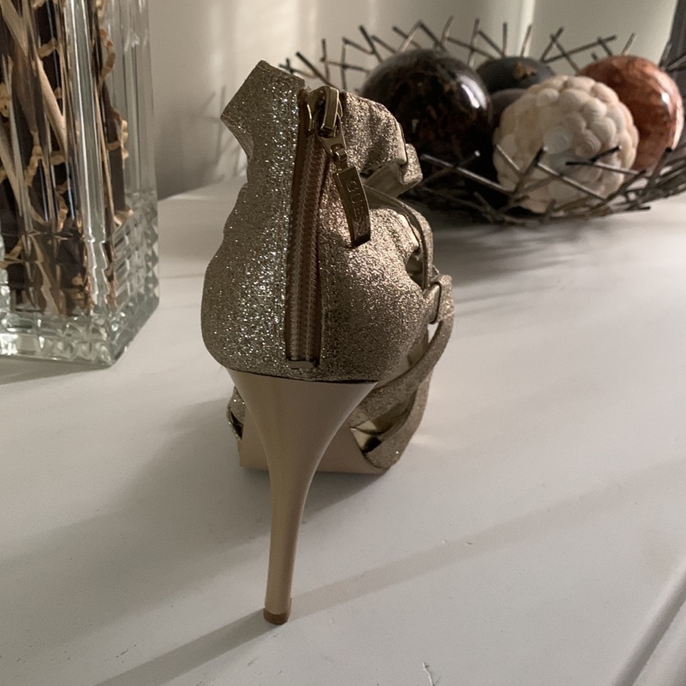 Guess Heels - Picture 2 of 4
